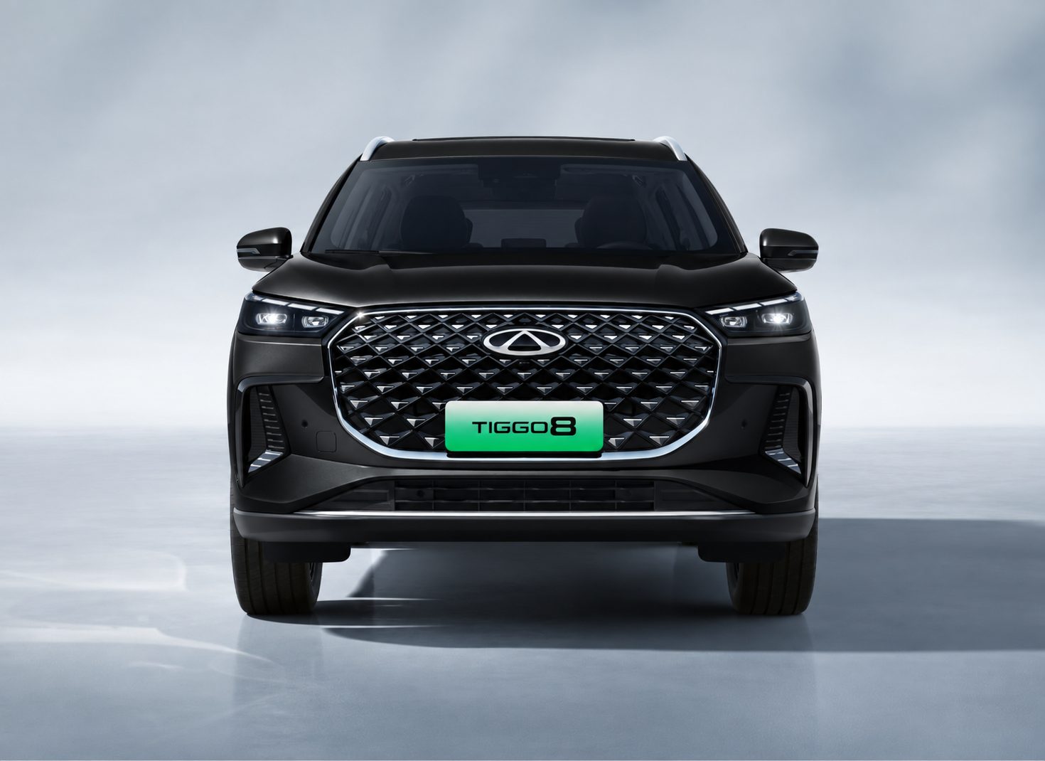 CHERY TIGGO 8 CSH vista anteriore